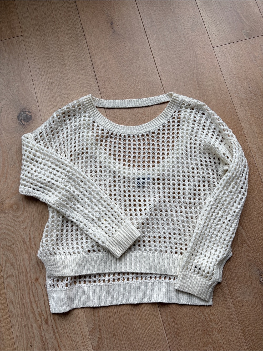 🦄 ROXY waffle knit sweater with hi-lo hem - white